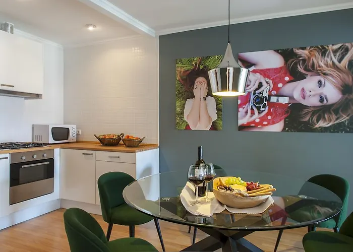 Rossio - Chiado | Cheese & Wine Apartment